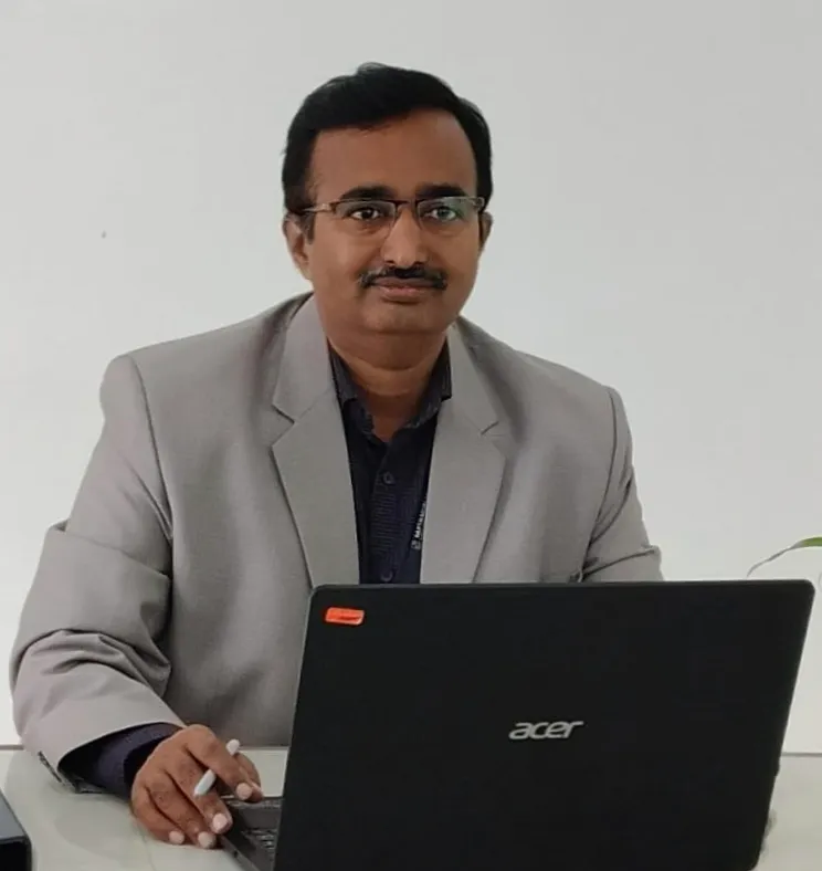 Dr. Praveen Kumar K V